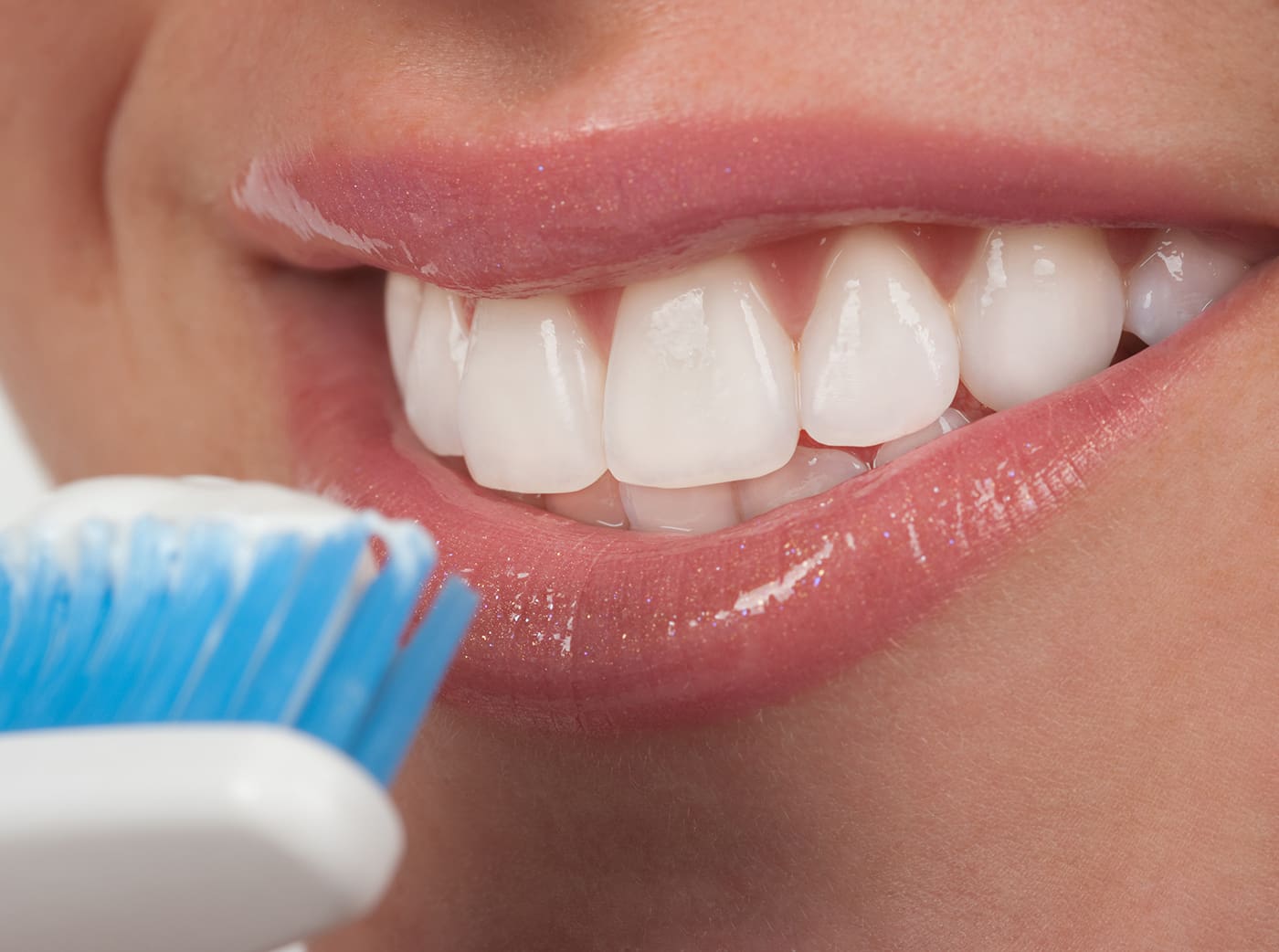 Brushing teeth