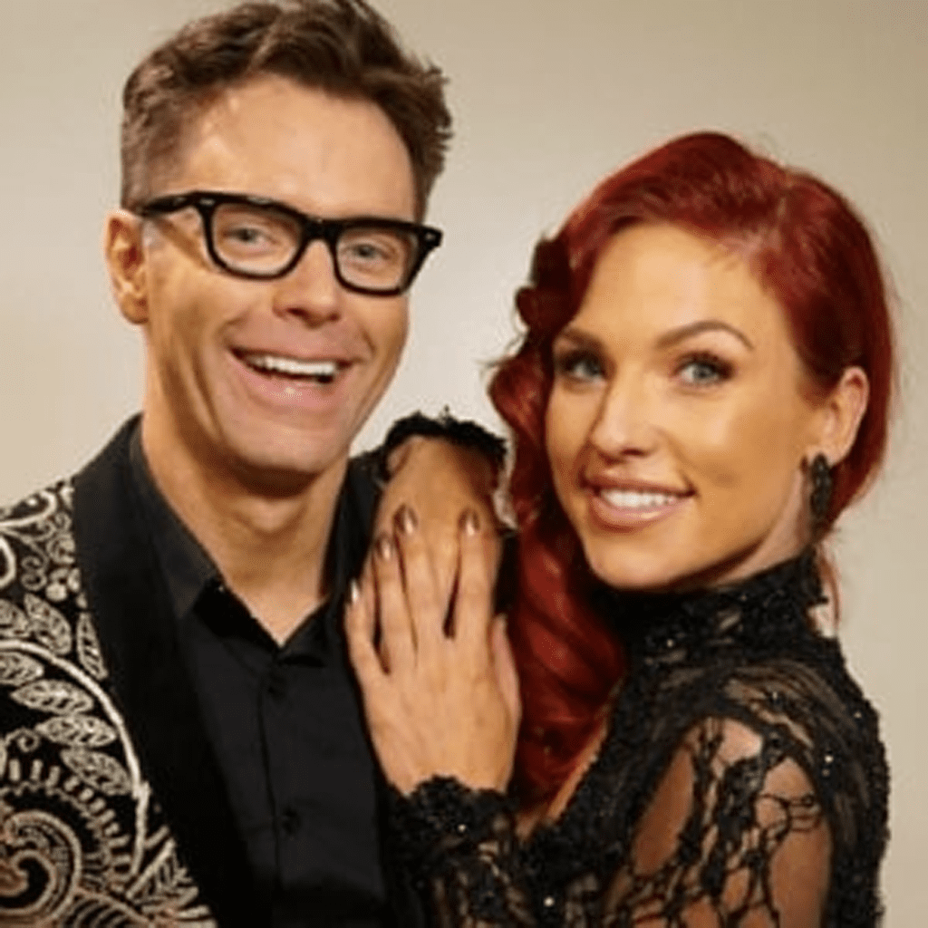 Bobby Bones Dances His Way To Dental Damage